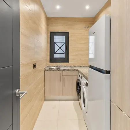 Exclusive With Amazing Views - Near Vila *