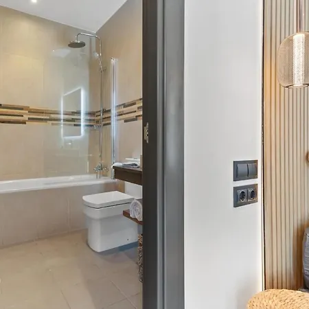 Vila Exclusive With Amazing Views - Near *